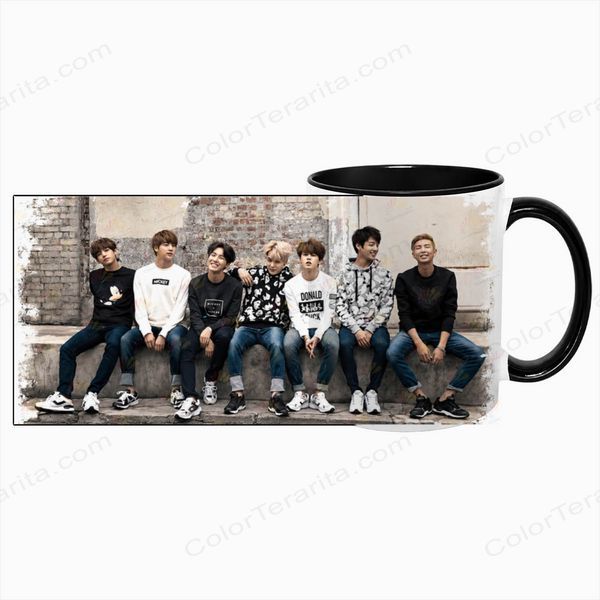 Чашка BTS, чорна з принтом - k-pop 5.0.3.12 фото